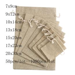 Autres 50pcs / lot 7x9 9x12 10x14cm Sacs-cadeaux de jute de jute Sacs bijoux en coton