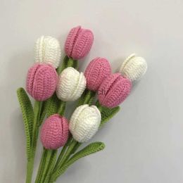 Otras artes y manualidades 1 unid crochet tulipanes flor tejido a mano ramo de flores artificiales flor falsa para el hogar florero decoración navidad regalos de año nuevo YQ240111