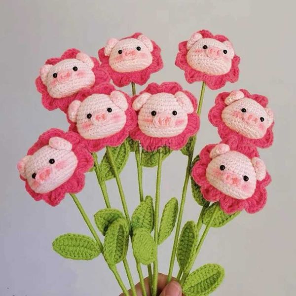 Otras artes y manualidades Cerdo Ganchillo Ramo de flores Macetas artificiales Flores Kawaii Regalos del día de San Valentín Boda Niña Decoración de la habitación para niños YQ240111