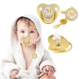 Autres Nom d'alimentation pour bébé Lettre initiale Sucette Clips Luxe Gold Bling BPA Silicone Strass Infant Nipple Born Dummy 231025