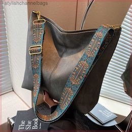 Autres sacs Sacs d'embrayage Sac à corps en cuir Boho Pu en cuir PU avec une bracelet à la mode ferme sécurisée