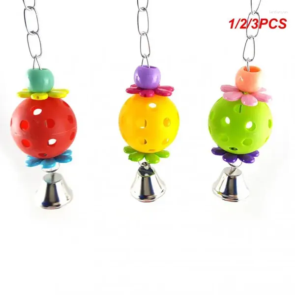 Autres fournitures d'oiseaux 1/2/3pcs couleurs animal perroquet jouet oeuf cloche boule suspendue pétale perles maison décoration vente