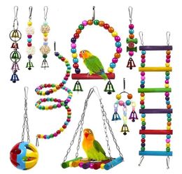 Autres fournitures pour oiseaux 5 6 10 pièces ensemble jouets de cage pour perroquets balançoire à mâcher fiable perles en bois suspendues boule cloche accessoires pour animaux de compagnie 230711