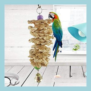 Autres fournitures pour oiseaux Oiseau Perroquet Jouet Avec Cloche En Bois Naturel Herbe À Mâcher Morsure Suspendue Cage Swing Montée Jouets À Mâcher Drop Delivery 2021 Dh7Ui