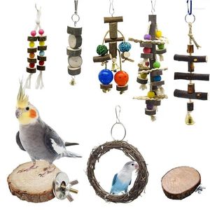 Autres fournitures d'oiseau pendings Bell Toys Birds Soft Nest Cage 7 PCS LITRE BIRDER