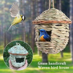 Andere vogelvoorraden Straw Home Hanging House Nesten geweven tuinbox Decoratie Patio Feeder regenbeschermer gras