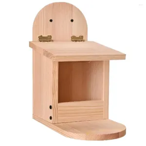 Autres fournitures pour oiseaux Utile Squirrel Food Holder Boîte d'alimentation Conteneur à la main Mangeoire en bois pour animaux de compagnie