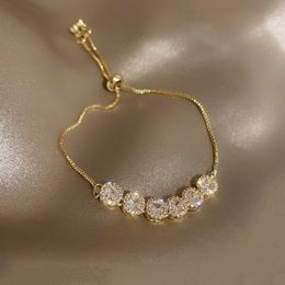 Otras pulseras Circón ajustable brillante de lujo para mujer Pulsera de alta calidad chapada en oro Joyería de boda Regalo de cumpleaños 230104