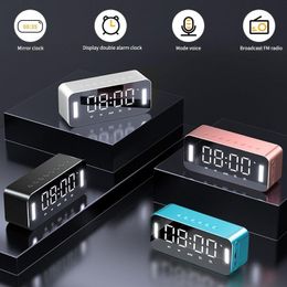 Autres horloges Accessoires Miroir LED Réveil numérique Veilleuse réglable Indicateur de température Haut-parleur Bluetooth sans fil portable H