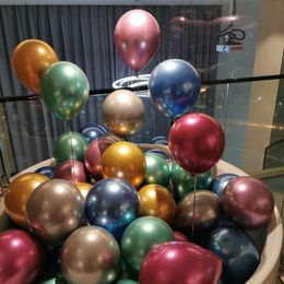 Autres autocollants décoratifs 50pcs 12 pouces ballon métallique chrome métal boule perle latex couleur joyeux anniversaire décoration fête 230105
