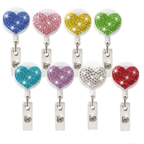 Otros accesorios de escritorio Venta al por mayor Forma de corazón Insignia de diamante retráctil Pl ID Insignias Titular Escalable Doctores Enfermera Tarjeta Hebilla Drop D DHYMM