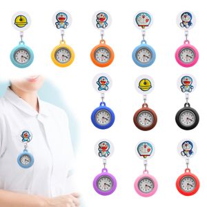 Autre Doraemon Clip Pocket Watchs Nurse Watch sur Alligator Medical Hang Clobe Gift Brooch Quartz Mouvement Stéthoscope rétractab OTDZP