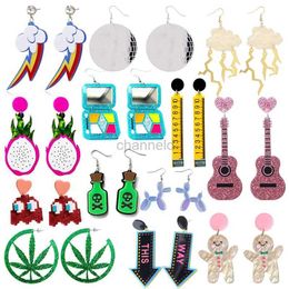 Andere oorbellen voor vrouwen Fashion Charm Hip Hop Girls Cute Sweet Sweete Exaggeration Special Creativity Tape Fruiting Angel 240419