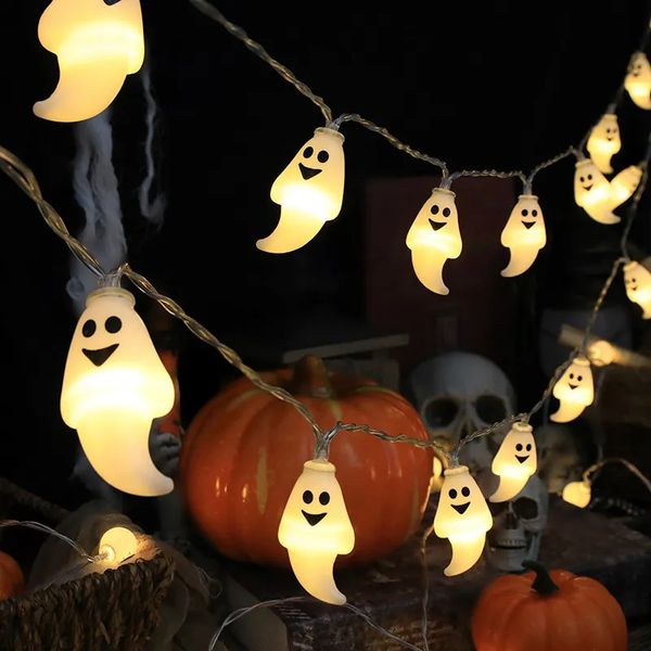 Autres fournitures de fête d'événement 15m 10Led Halloween Light String Pumpkin Skull Eye Balls Ghost Festival Lantern Trick or Treat Happy Day Decor 230921