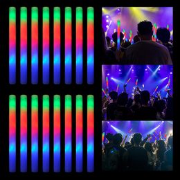 Autres fournitures de fête d'événement 30 pc bâtons lumineux colorés en vrac Cheer Tube bâton lumière LED rallye Concert spectacle accessoires 230221