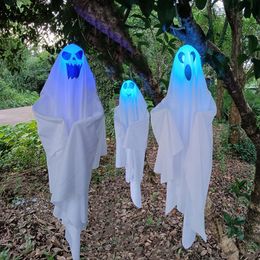 Andere evenementenfeestjes 3pcset Halloween Ghost Hangend Licht 236inch Tree Window Wall Ornament Scary met LED -lichten Decoratie PR 230818