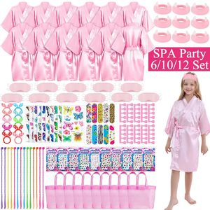 Autres fournitures de fête d'événement 6/10/12 Set Spa Robes de fête d'anniversaire Robes pour filles Kimono Satin Robe Rose Spa Party Favors pour enfants Enfant Anniversaire Spa Kit 231202