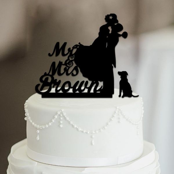 Autres fournitures de fête d'événement personnalisé Mr Mrs gâteau de mariage avec chien marié drapeaux marié et mariée décor fiançailles