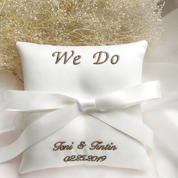 Otros suministros para fiestas de eventos Almohada de anillo personalizada Palabra bordada Nombre Fecha Anillo nupcial Almohadas Cojín Día de San Valentín Suministros festivos Decoración de bodas 231218