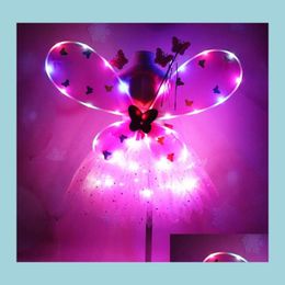 Autre épreuve de fête d'événement Girl LED Butterfly Wings Ensemble avec Glow Tutu Jirt Fairy Wand Bandband Princesse Light Up Carnival Costum Dhtyc