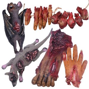 Autres fournitures de fête d'événement Halloween accessoires de sang faux effrayant chauve-souris cassée mains pieds ornement pour décorations de maison hantée 230818