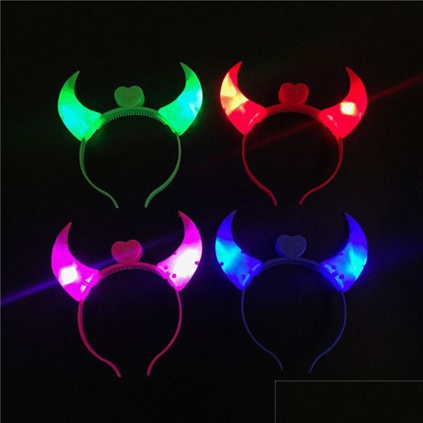 Otro evento Suministros para fiestas Disfraces de Halloween Cuernos del diablo LED Flash Light Colorf Baby Hair Hoops Headwear Head Band VT0107 Drop Delive DHMCL