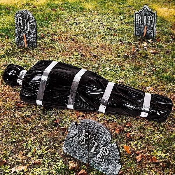 Autre événement Fourniture de fête Halloween décorations de victimes mortes, accessoires effrayants, faux cadavre dans le sac Halloween extérieur, décoration de maison hantée effrayante nécessite l'assemblée 220829