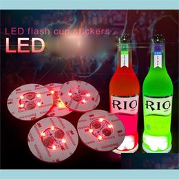 Andere evenementenfeestjes LED LED LICHT COASTER 6 cm ronde bierdrank fles pad Bar Fun Props Colorf Stickers Flash Cup cadeau druppel del dh6j7