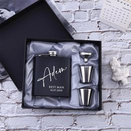 Autres fournitures de fête d'événement Ensemble de flacons de hanche personnalisés Cadeau d'anniversaire Personnalisé 6oz Flacon en acier inoxydable Faveurs de mariage Homme Groom Cadeau Groomsman Cadeau 231026