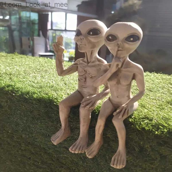 Autres événements Fournitures de fête Résine Alien Statue UFO Sculpture Figurine en plein air Accueil Jardin Décor Halloween Ornements Décoration de cour Miniatures Q231010