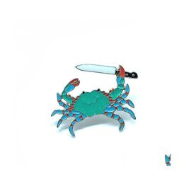 Autres accessoires de mode mignons Badge d'animaux de mer paillettes crabe vert tenant un couteau en métal broche Broche de costume à la mode unique DHET8