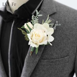 Andere mode -accessoires lky fr boutonnieres bloemen kunstmatige rode rozen zijden ivoor corsage buttonhole bruidegomsmannen boutonniere voor mannen bruiloft toegang j230422