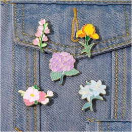 Autres accessoires de mode Mois fleurs épingles en émail iris lily sortensea pêche fleur broche badge badge dessin animé bijoux de plante
