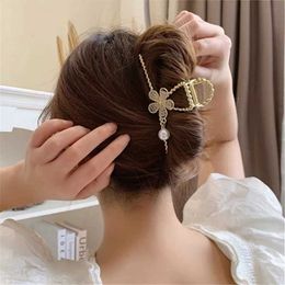 Andere modebloemhaar CL's voor vrouwen vrouwelijk elegante haarspeld krab parel metalen haar clips haar sieraden accessoires ornament
