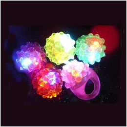 Andere Feestelijke Feestartikelen 500 Stuks Mti Kleur Sile Stberry Led Light Up Groeiende Ring Elastisch Zachte Vingerringen Bal Kid Kinderen T Dhaii