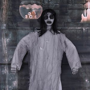 Autres fournitures de fête de fête Halloween suspendu femme fantôme maison hantée accessoires d'horreur ornement décor à la maison terreur effrayant 220826