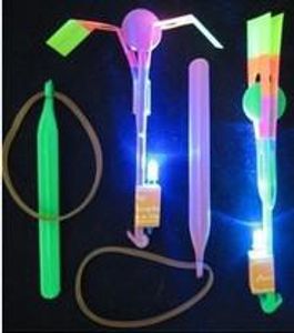 Autres fournitures de fête de fête Vente en gros Vente spéciale Date Jouet LED Incroyable Flèche Hélicoptère Volant Parapluie Espace UFO 100pcs Drop Dhbjl