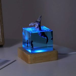 Autres fournitures de jardin Résine marine Baleine Bosse 5cm Cube Décoration Glow dans le noir Mini Nightlight Cadeau d'anniversaire Ornement Accueil 231206