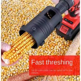 Autres outils de jardin Corn électrique Thresher Peeling Machine Breashing and Séchage du maïs Rotaryhouse entièrement automatique Machine de pelage de maïs S2452177