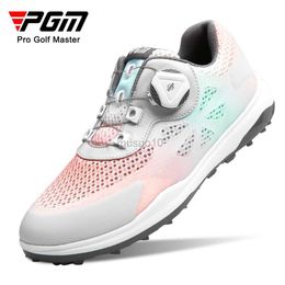 Autres produits de golf PGM Golf Chaussures pour femmes Anti-Slip Résistant à l'usure Gradient Sneakers Bouton Boucle Dentelle Respirant Mesh Upper Sneakers HKD230727