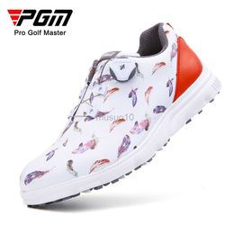 Andere golfproducten PGM New Golf Shoe Herenschoen Gepersonaliseerde Feather Pattern Sports Shoe Waterproof Microfiber Leather Shoe HKD230727