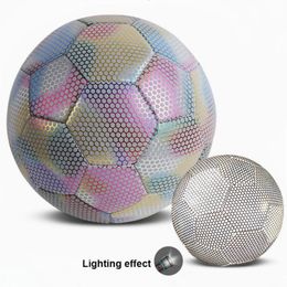 Andere golfproducten Reflecterend voetbal Night Glowing Soccer Ball No.5 4 Luminous Light up Balls Boy Child Bright Training 230726