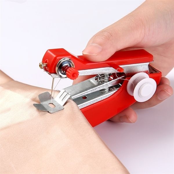 Otras herramientas de mano Mini máquinas de coser rojas Costura Ropa de mano inalámbrica Máquinas de coser portátiles útiles Herramientas de trabajo hecho a mano Accesorios 221010