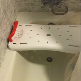 Andere gezondheidsschoonheidsartikelen Matte niet -slip Bathtub -armleuning voor de oudere geurloze ecofvriendelijke materiaal Badkamer ontlasting Duurzame draagbare doucheboard 230425