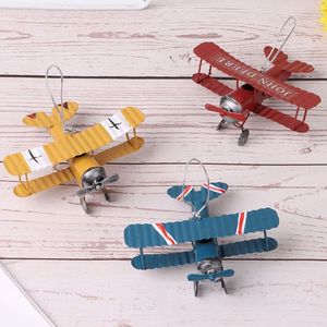 Autres décorations pour la maison 1Pc Mini figurines biplan pour métal fer avion modèle avion Vintage suspendus avions miniatures enfants cadeaux 221007