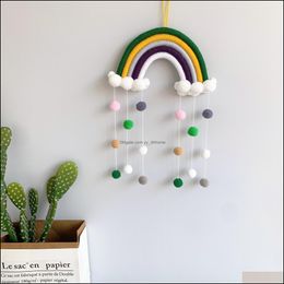 Autres décorations pour la maison Ins Style Décoration de chambre Corde de coton tissée à la main Rainbow Hanging-Decor Tenture murale avec boule de feutre Po P Yydhhome Dhptm