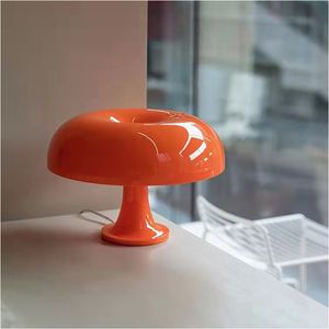 Other Home Decor Italie Designer Led Champignon Lampe de Table pour el Chambre Chevet Salon Décoration Éclairage Moderne Minimaliste Bureau Lumières 230717