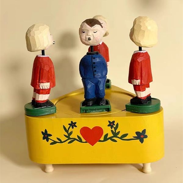 Autres décorations d'intérieur Vintage poupées ouest-allemandes boîte à musique Bluetooth couple s'embrasser carrousel travail décoration Saint Valentin cadeau 230613
