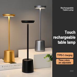 Otro Home Garden Lámpara de mesa inalámbrica Tipo C Recargable LED Touch Atenuación continua Escritorio de metal Dormitorio Restaurante Bar Atmósfera s 230419