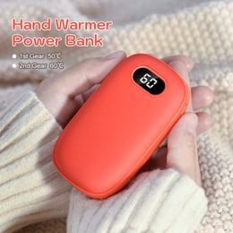 Overig Huis Tuin Draagbare handwarmer Power Bank Oplaadbare USB-miniwarmers met digitaal display 2 temperatuurniveaus Voor reizen Buiten Kamperen 231130